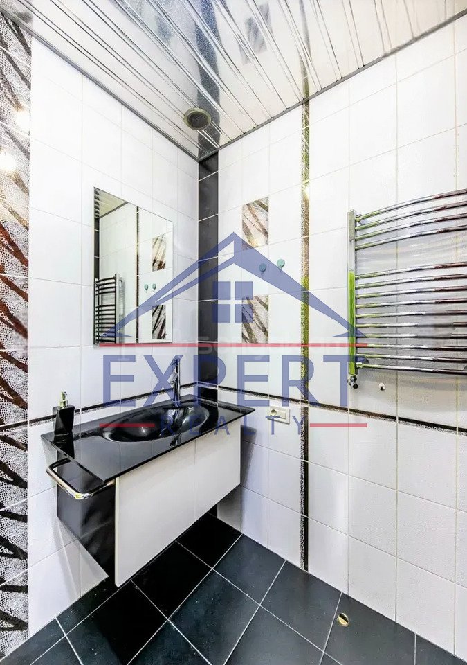 2 Սենյականոց Բնակարան Քարե Շենքում, 69քմ, 5/5 հարկ, Կապիտալ Վերանորոգված, Կահավորված, Արևկող