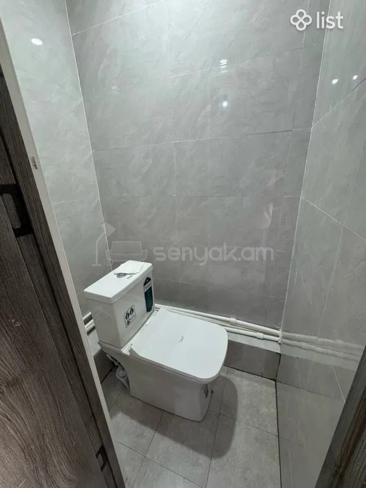 2 Սենյականոց Բնակարան, 65քմ, 8/9 հարկ, Կապիտալ Վերանորոգված, Կահավորված, Արևկող