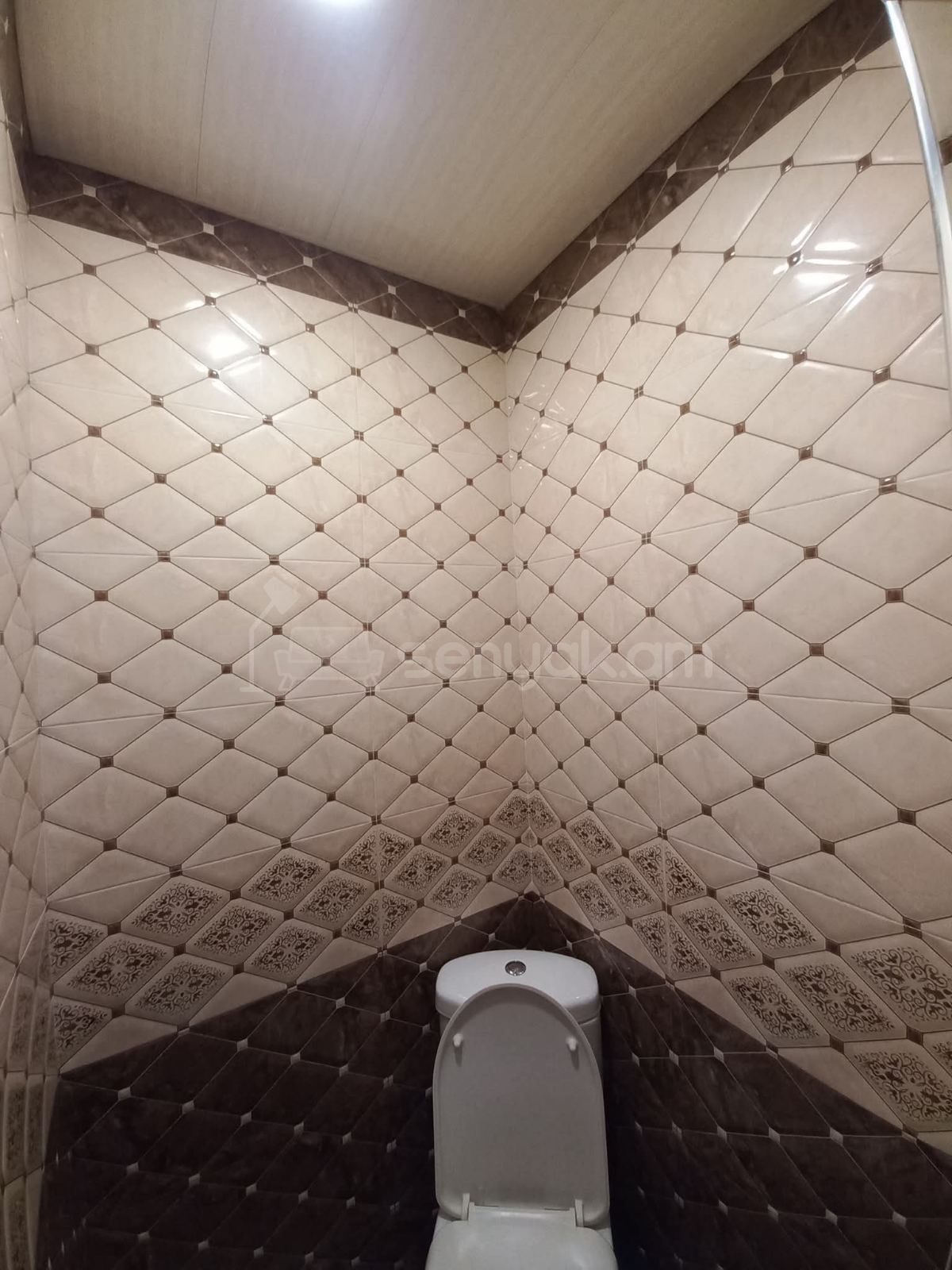 2 Սենյականոց Բնակարան, 65քմ, 1/9 հարկ, Կոսմետիկ Վերանորոգված, Մասամբ Կահավորված