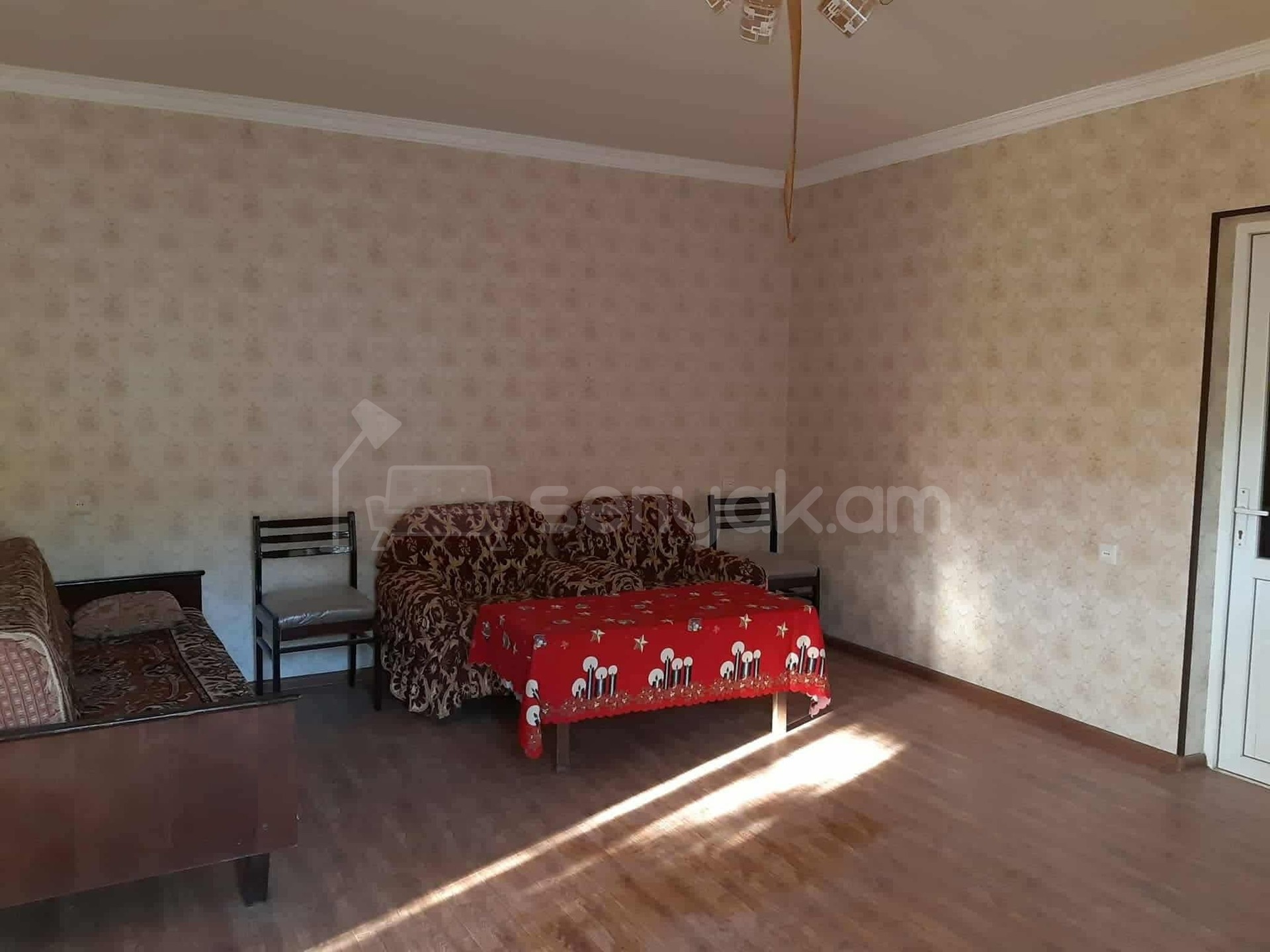 2 Սենյականոց Բնակարան Քարե Շենքում, 52քմ, 1/1 հարկ, Կապիտալ Վերանորոգված, Կահավորված, Արևկող