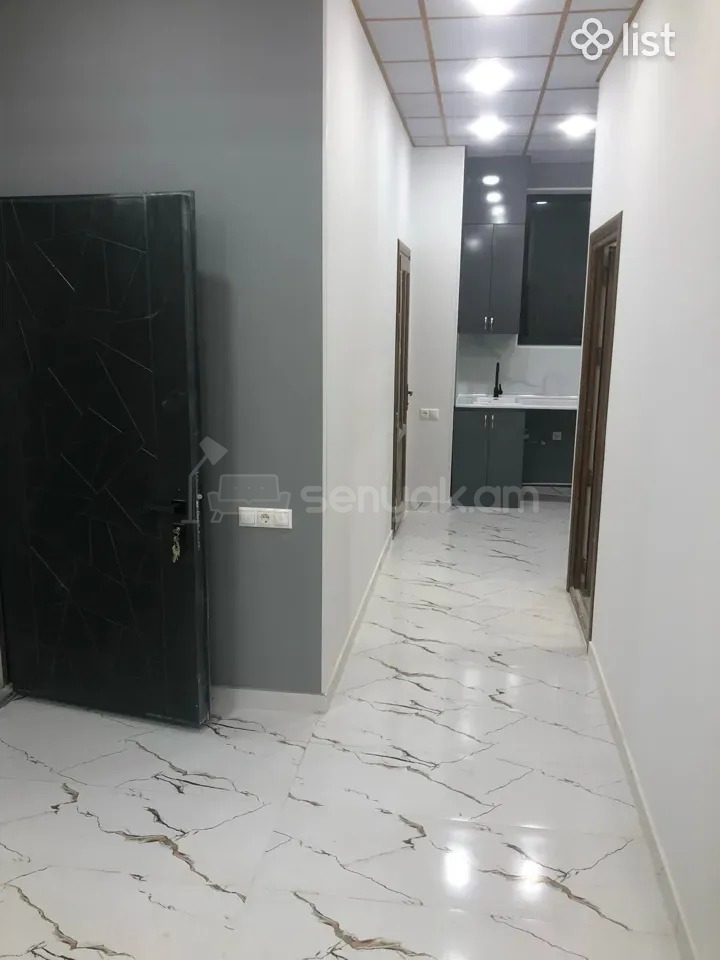 3 Սենյականոց Բնակարան Քարե Շենքում, 77քմ, 1/1 հարկ, Կապիտալ Վերանորոգված