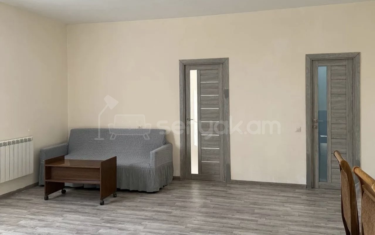 2 Սենյականոց Բնակարան Քարե Շենքում, 58քմ, 2/2 հարկ, Կապիտալ Վերանորոգված, Կահավորված, Արևկող