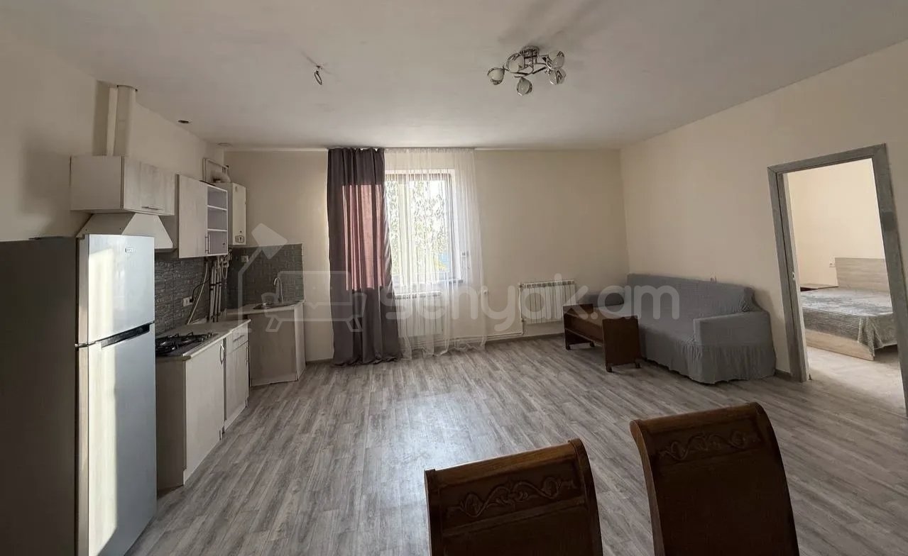 2 Սենյականոց Բնակարան Քարե Շենքում, 58քմ, 2/2 հարկ, Կապիտալ Վերանորոգված, Կահավորված, Արևկող