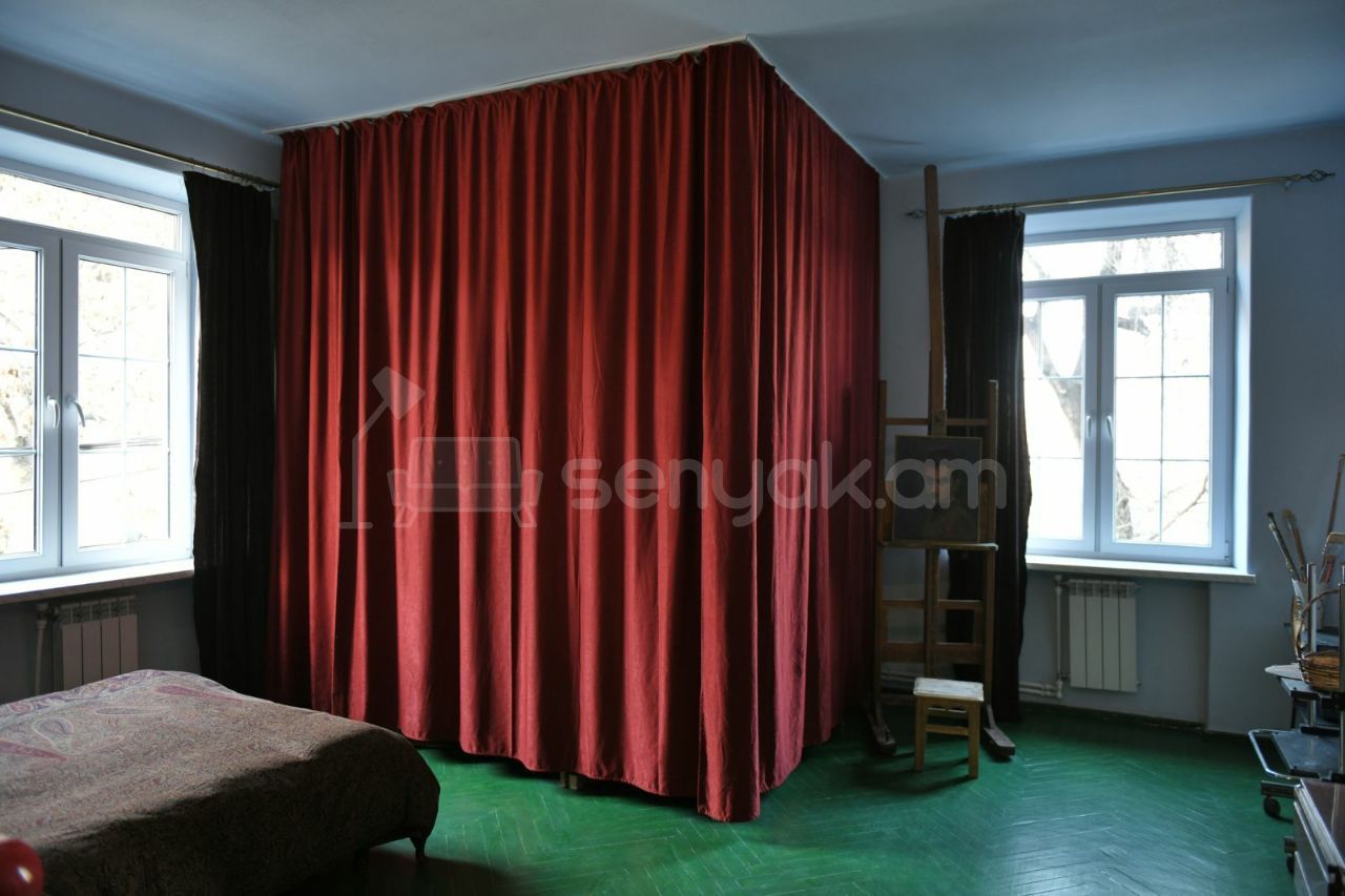 2 Սենյականոց Բնակարան Քարե Շենքում, 80քմ, 2/5 հարկ, Կապիտալ Վերանորոգված, Կահավորված, Արևկող