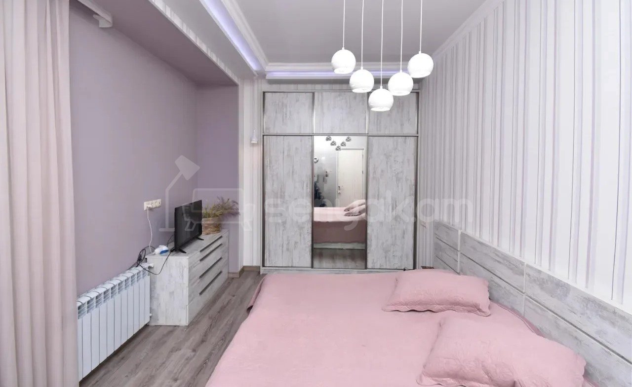 4 Սենյականոց Բնակարան Նորակառույցում, 150քմ, 3/5 հարկ, Կապիտալ Վերանորոգված