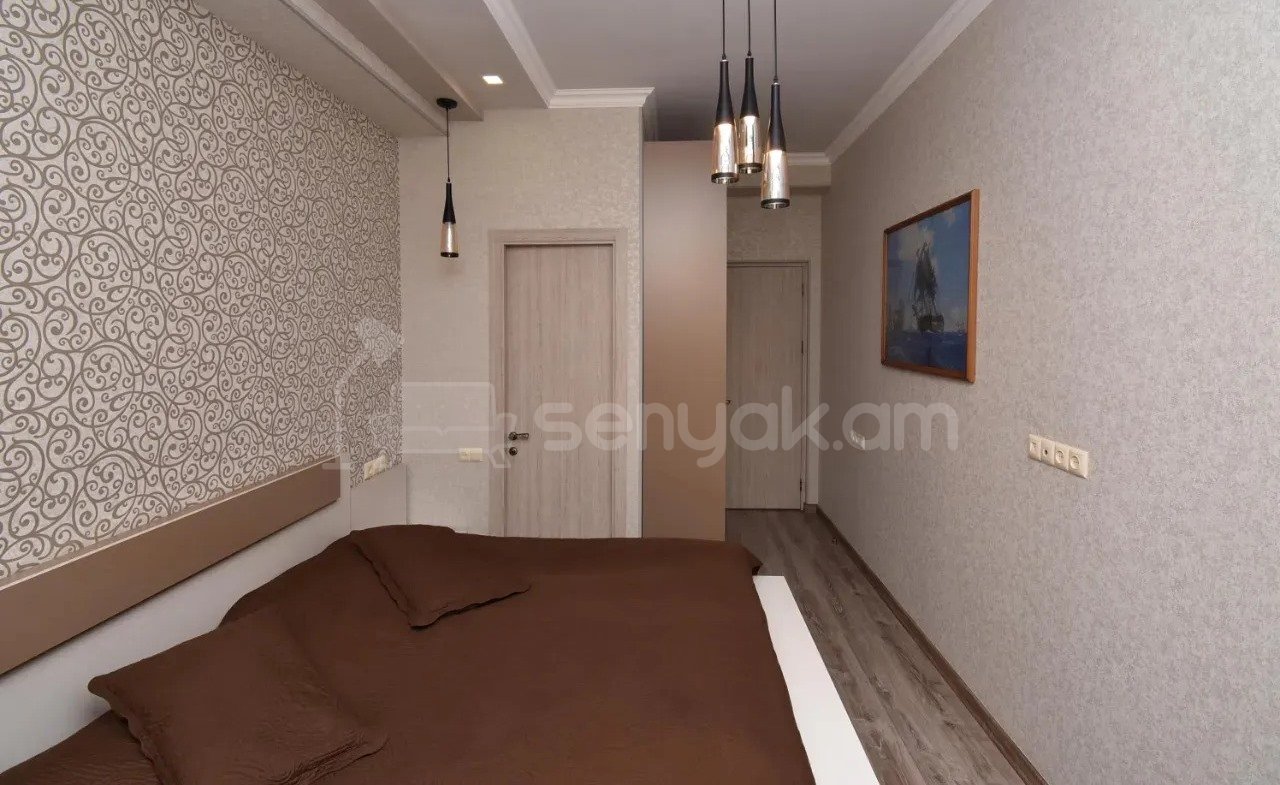 4 Սենյականոց Բնակարան Նորակառույցում, 150քմ, 3/5 հարկ, Կապիտալ Վերանորոգված