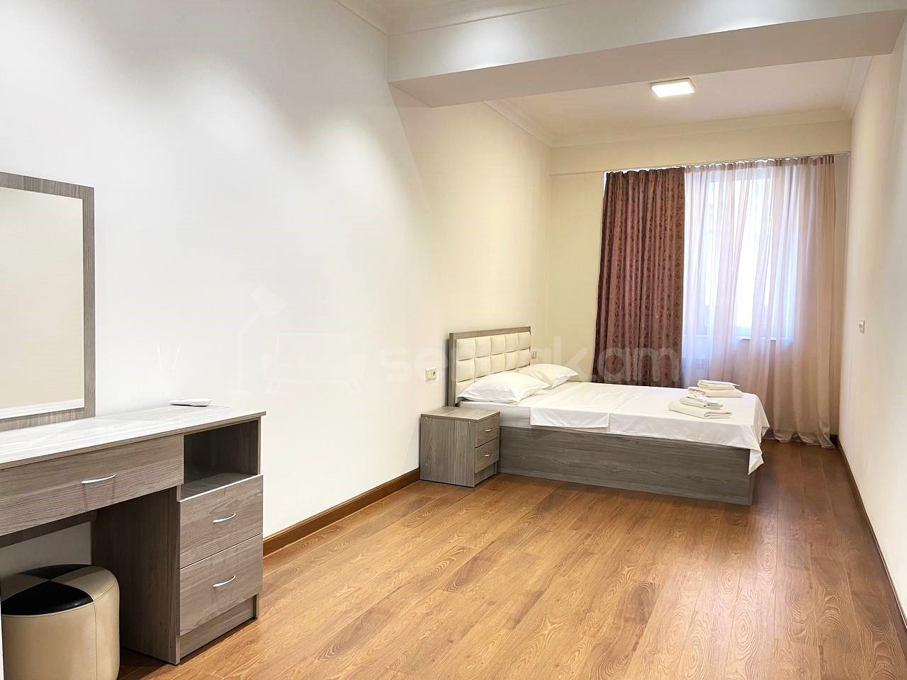 2 Սենյականոց Բնակարան Նորակառույցում, 50քմ, 5/15 հարկ, Դիզայներական Վերանորոգված