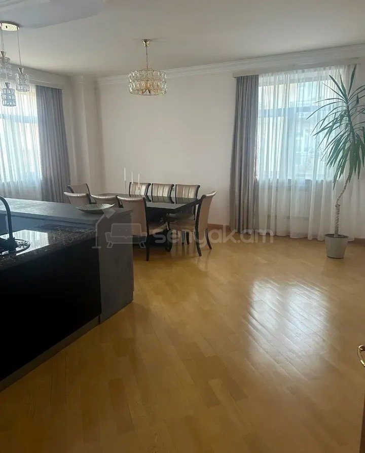 3 Սենյականոց Բնակարան Նորակառույցում, 99քմ, 4/5 հարկ, Կապիտալ Վերանորոգված