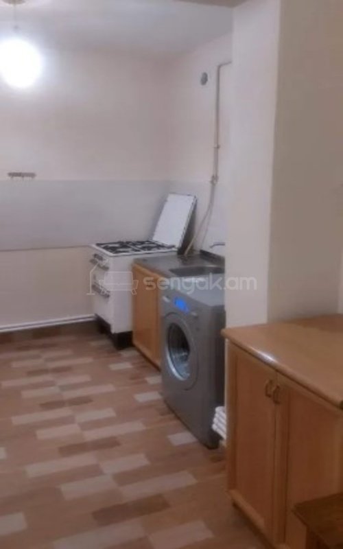 2 Սենյականոց Բնակարան Քարե Շենքում, 55քմ, 3/5 հարկ, Կոսմետիկ Վերանորոգված, Կահավորված, Արևկող