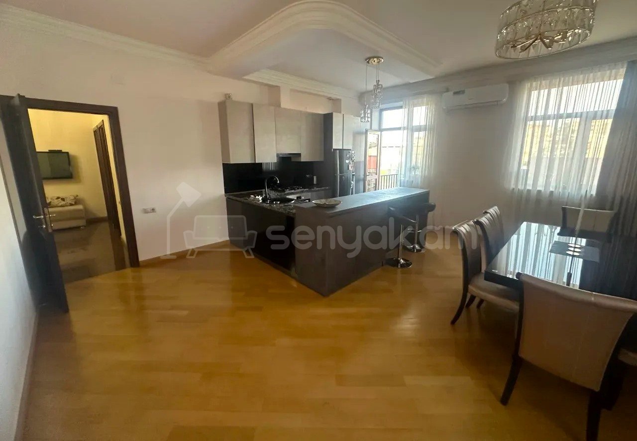 3 Սենյականոց Բնակարան Նորակառույցում, 99քմ, 4/5 հարկ, Կապիտալ Վերանորոգված