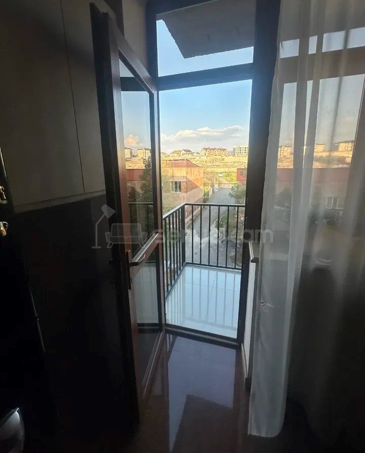 3 Սենյականոց Բնակարան Նորակառույցում, 99քմ, 4/5 հարկ, Կապիտալ Վերանորոգված