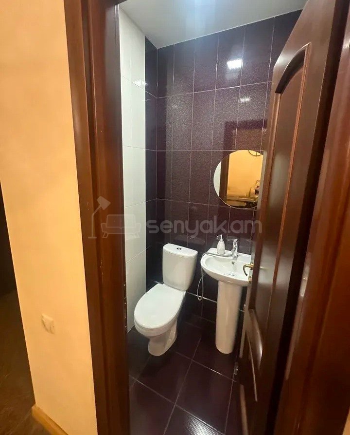 3 Սենյականոց Բնակարան Նորակառույցում, 99քմ, 4/5 հարկ, Կապիտալ Վերանորոգված