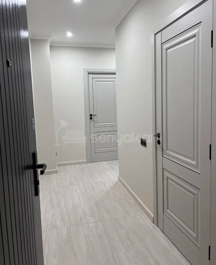 2 Սենյականոց Բնակարան Քարե Շենքում, 50քմ, 3/5 հարկ, Կապիտալ Վերանորոգված