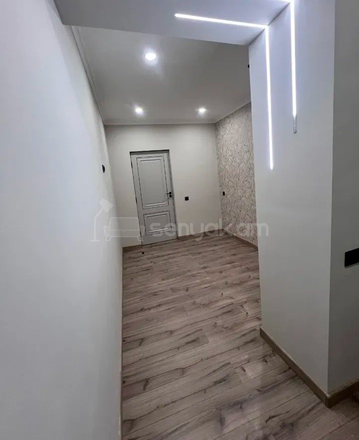 2 Սենյականոց Բնակարան Քարե Շենքում, 50քմ, 3/5 հարկ, Կապիտալ Վերանորոգված