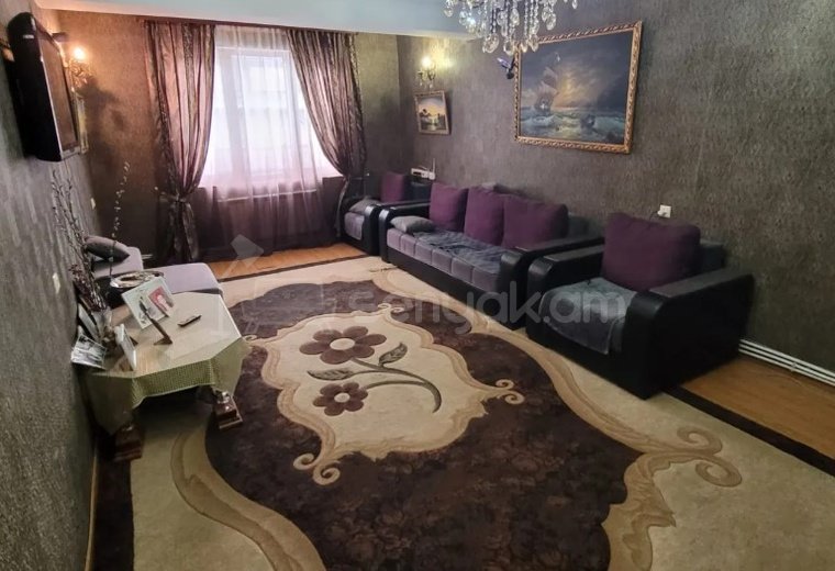 3 Սենյականոց Բնակարան Քարե Շենքում, 86քմ, 3/5 հարկ, Կոսմետիկ Վերանորոգված