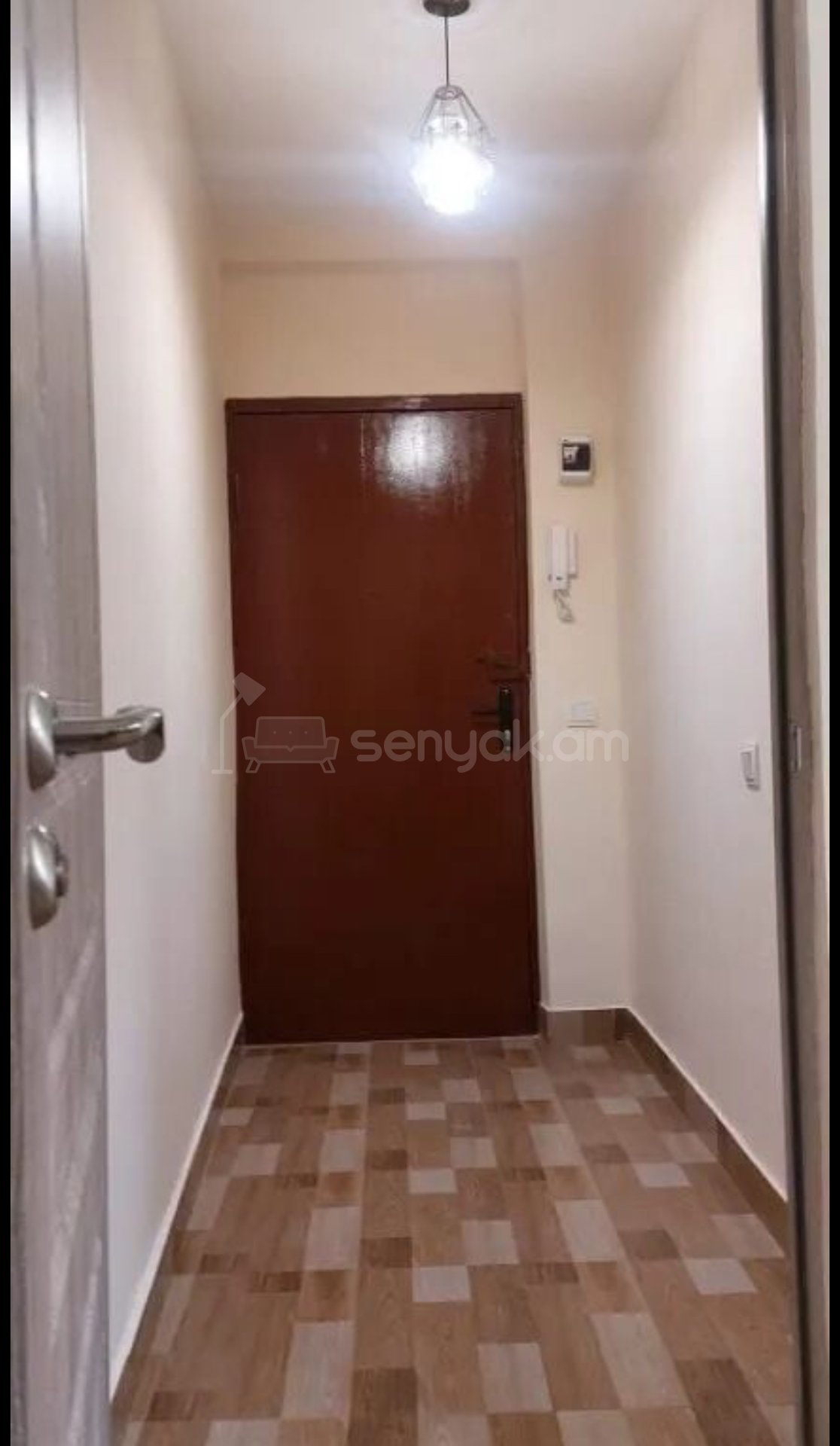 2 Սենյականոց Բնակարան, 54քմ, 3/5 հարկ, Նորմալ Վիճակում, Կահավորված