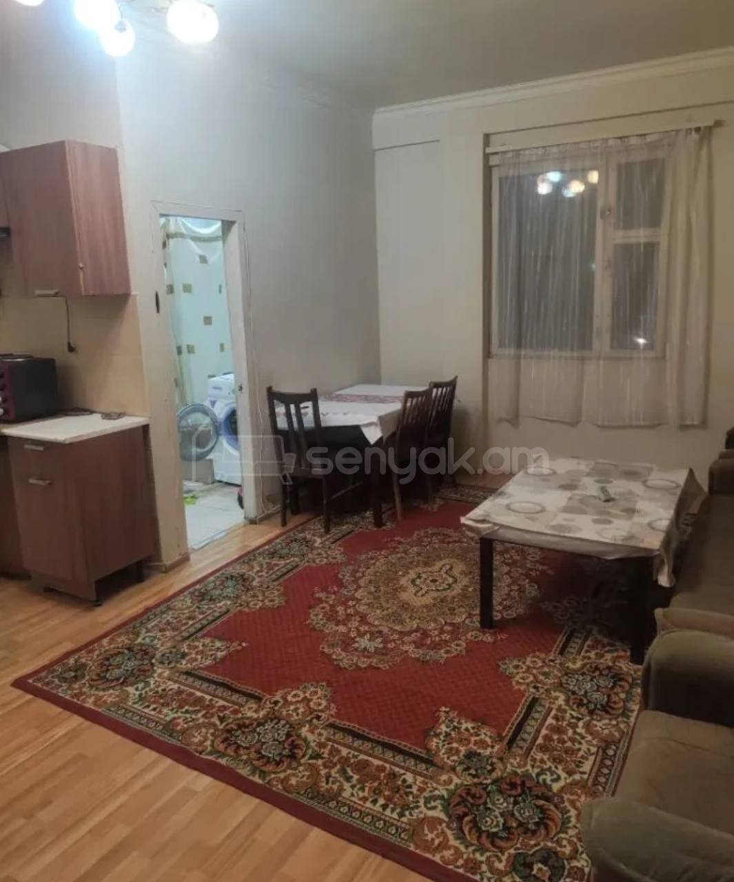 2 Սենյականոց Բնակարան Քարե Շենքում, 50քմ, 2/2 հարկ, Նորմալ Վիճակում, Կահավորված