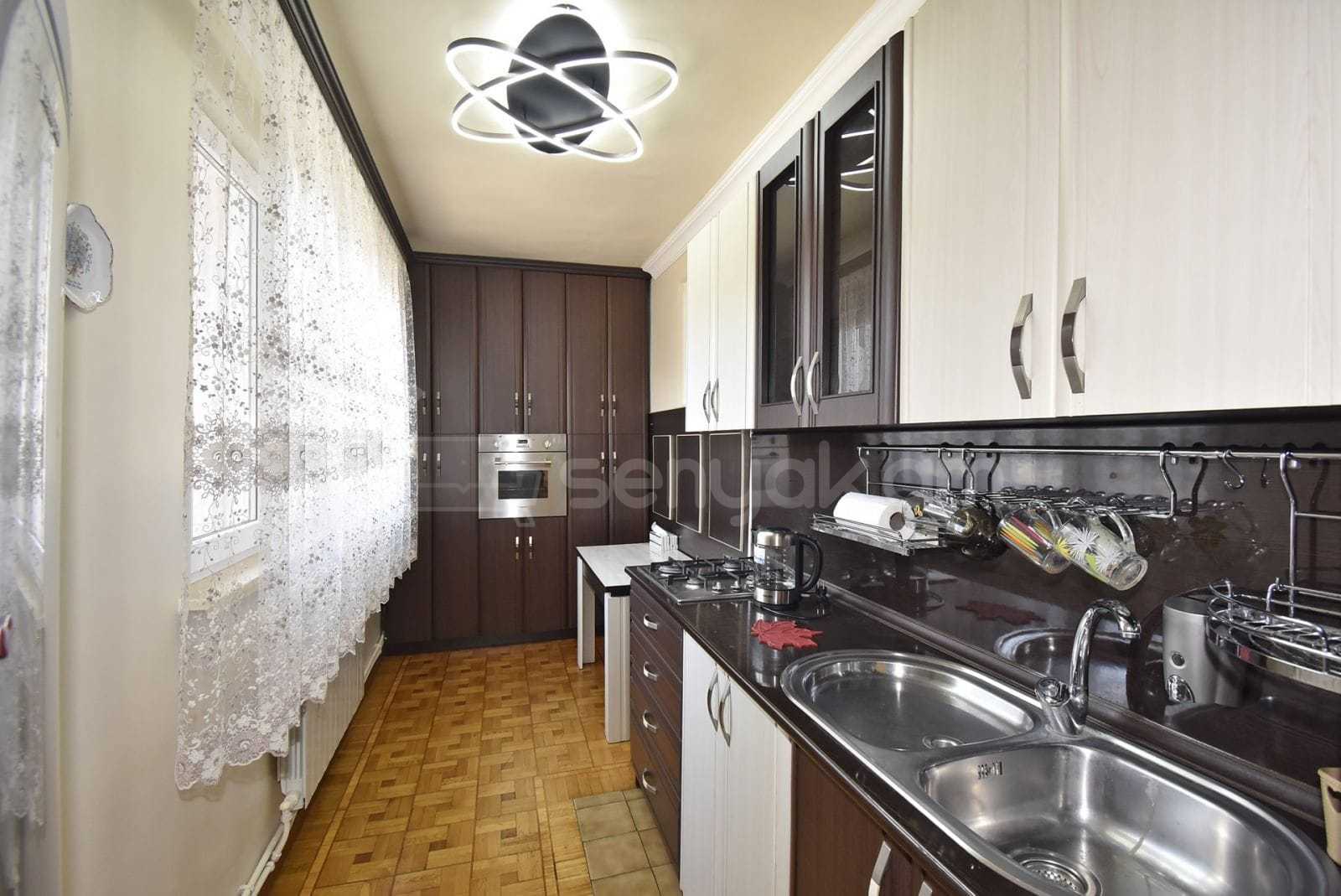 3 Սենյականոց Բնակարան, 100քմ, 7/12 հարկ, Կապիտալ Վերանորոգված, Կահավորված, Արևկող