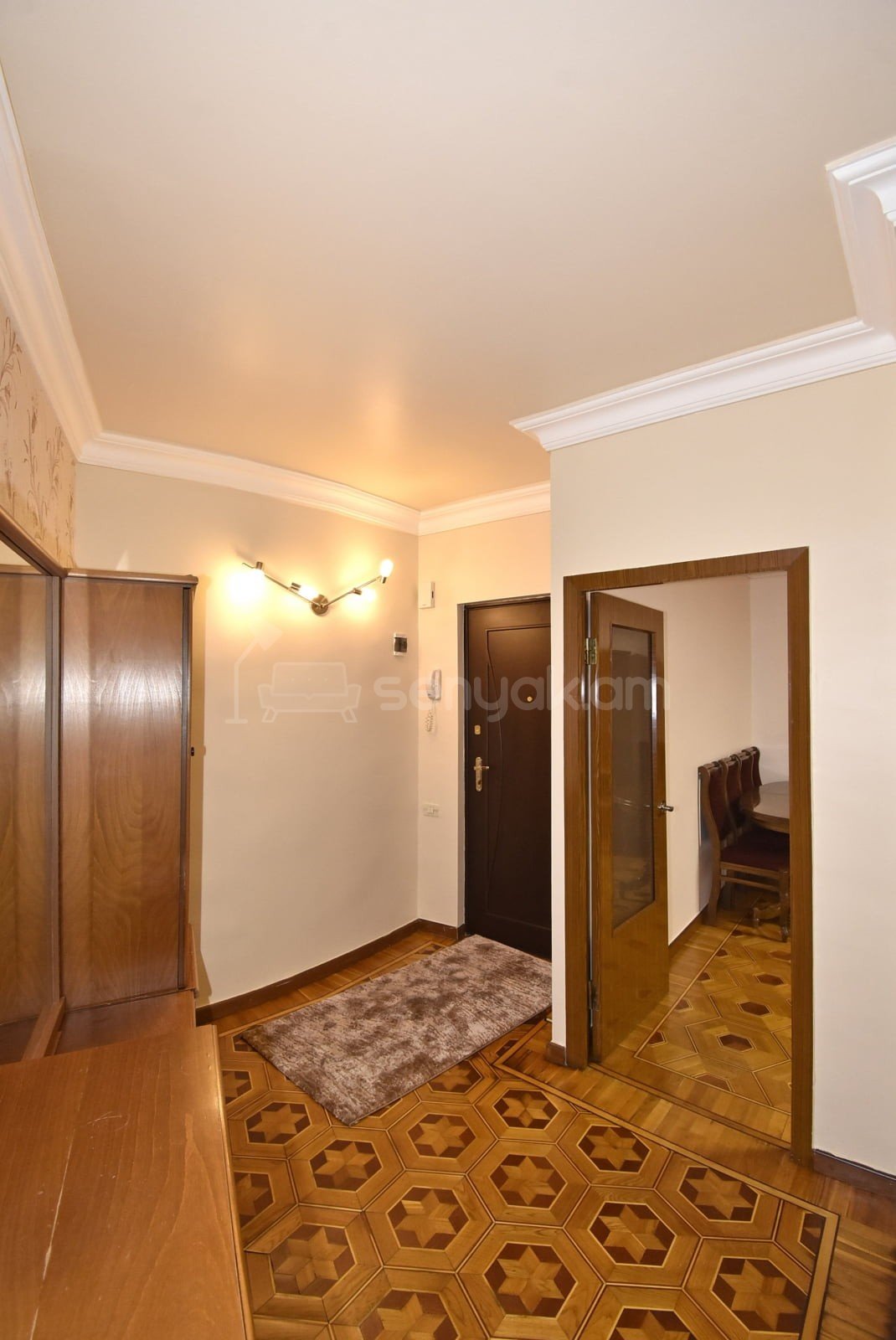 3 Սենյականոց Բնակարան, 100քմ, 7/12 հարկ, Կապիտալ Վերանորոգված, Կահավորված, Արևկող