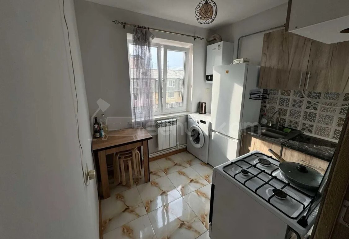 2 Սենյականոց Բնակարան Քարե Շենքում, 54քմ, 5/5 հարկ, Կապիտալ Վերանորոգված, Կահավորված, Արևկող