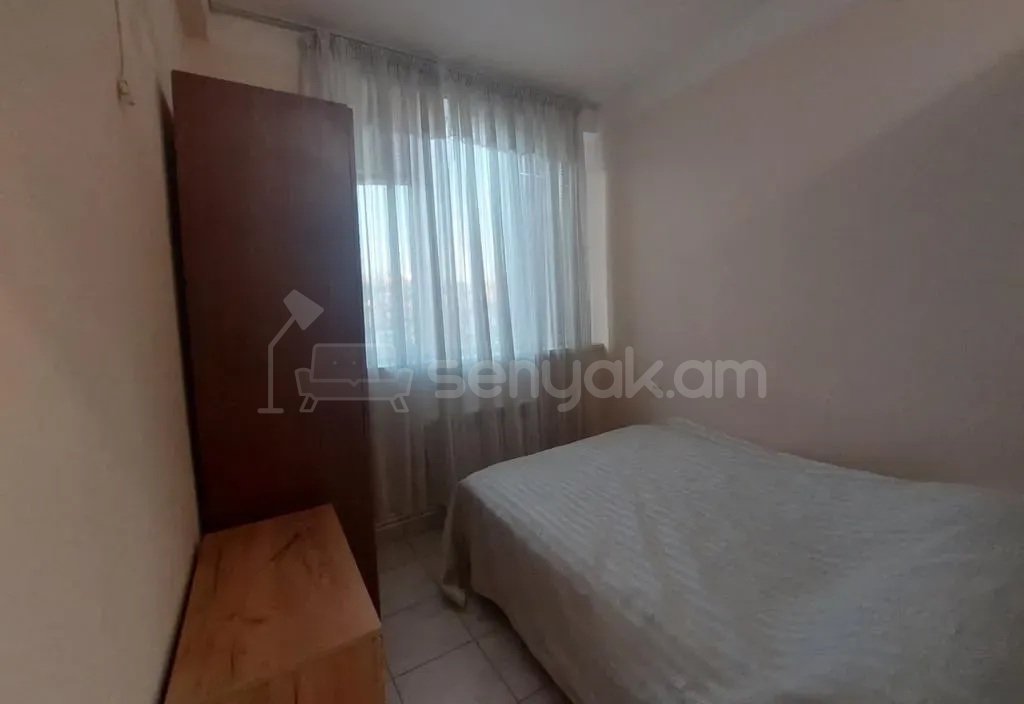 2 Սենյականոց Բնակարան Քարե Շենքում, 45քմ, 8/9 հարկ, Կապիտալ Վերանորոգված, Կահավորված