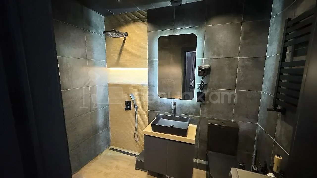 2 Սենյականոց Բնակարան Նորակառույցում, 59քմ, 14/14 հարկ, Դիզայներական Վերանորոգված