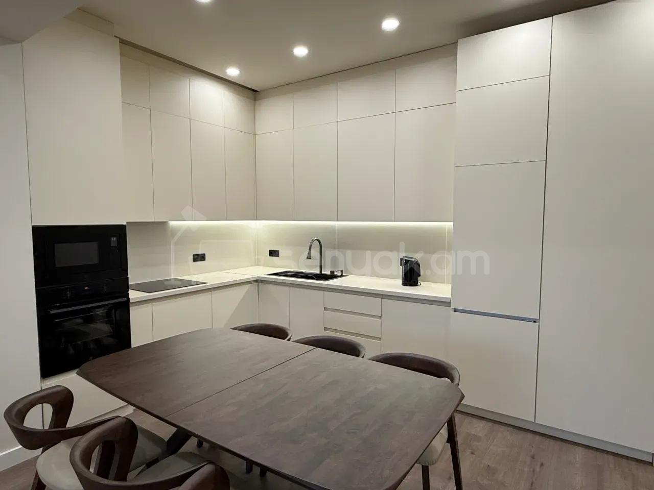 2 Սենյականոց Բնակարան Նորակառույցում, 65քմ, 9/16 հարկ, Դիզայներական Վերանորոգված