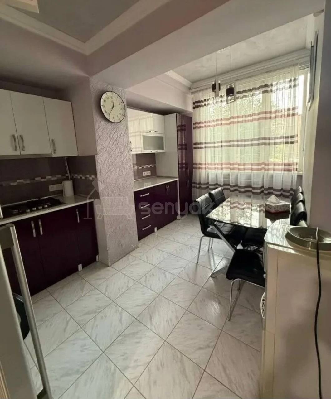 3 Սենյականոց Բնակարան, 98քմ, 2/10 հարկ, Նորմալ Վիճակում