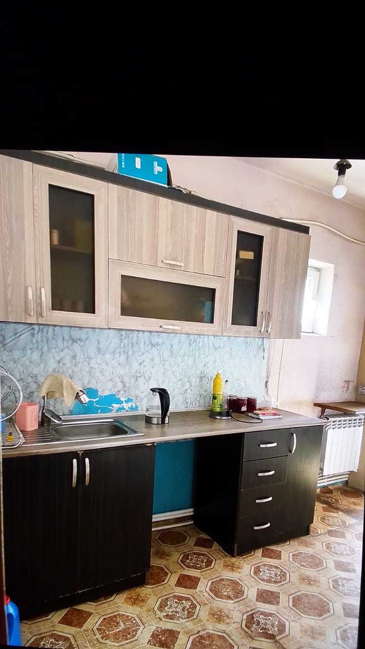 2 Սենյականոց Բնակարան, 65քմ, 9/10 հարկ, Նորմալ Վիճակում, Կահավորված, Արևկող