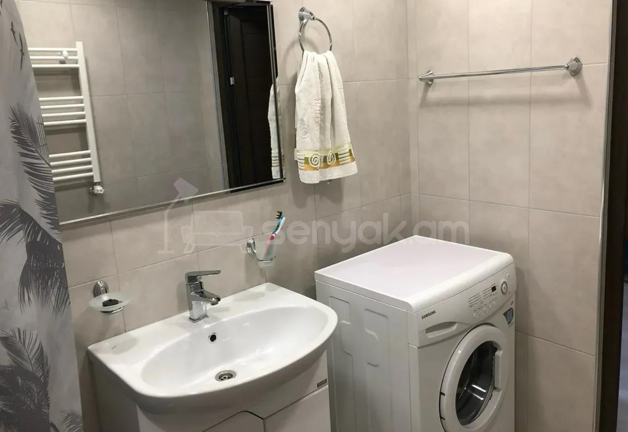 2 Սենյականոց Բնակարան, 55քմ, 7/14 հարկ, Կապիտալ Վերանորոգված, Կահավորված, Արևկող