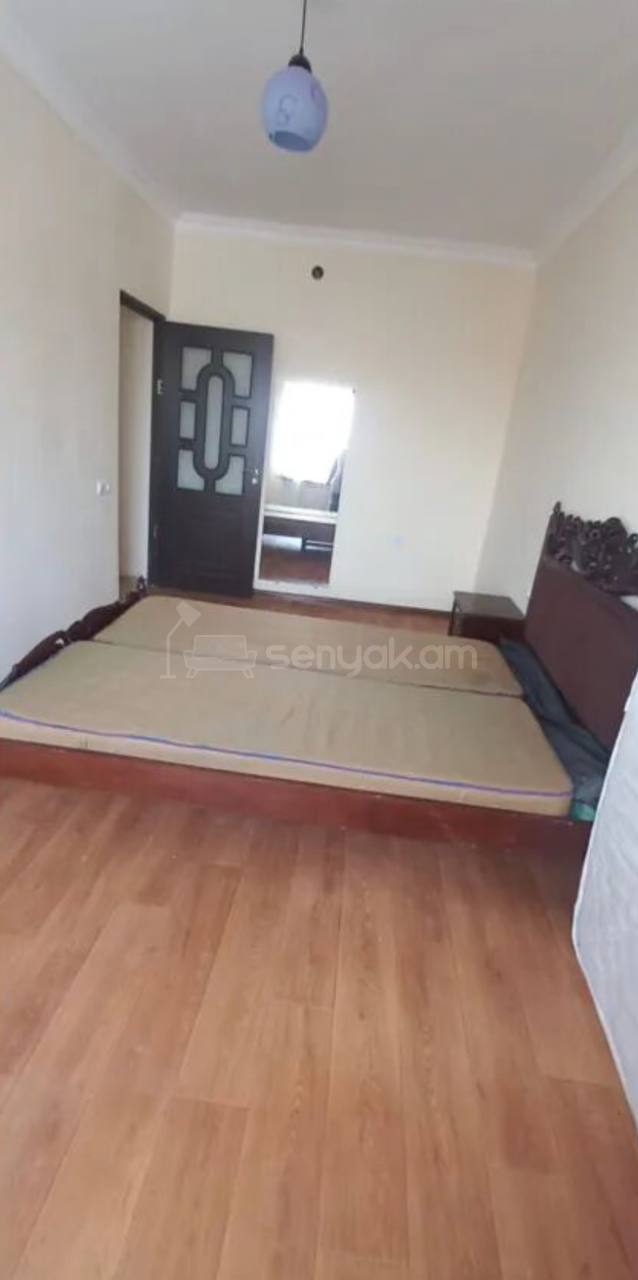 2 Սենյականոց Բնակարան Քարե Շենքում, 68քմ, 3/5 հարկ, Կոսմետիկ Վերանորոգված, Կահավորված