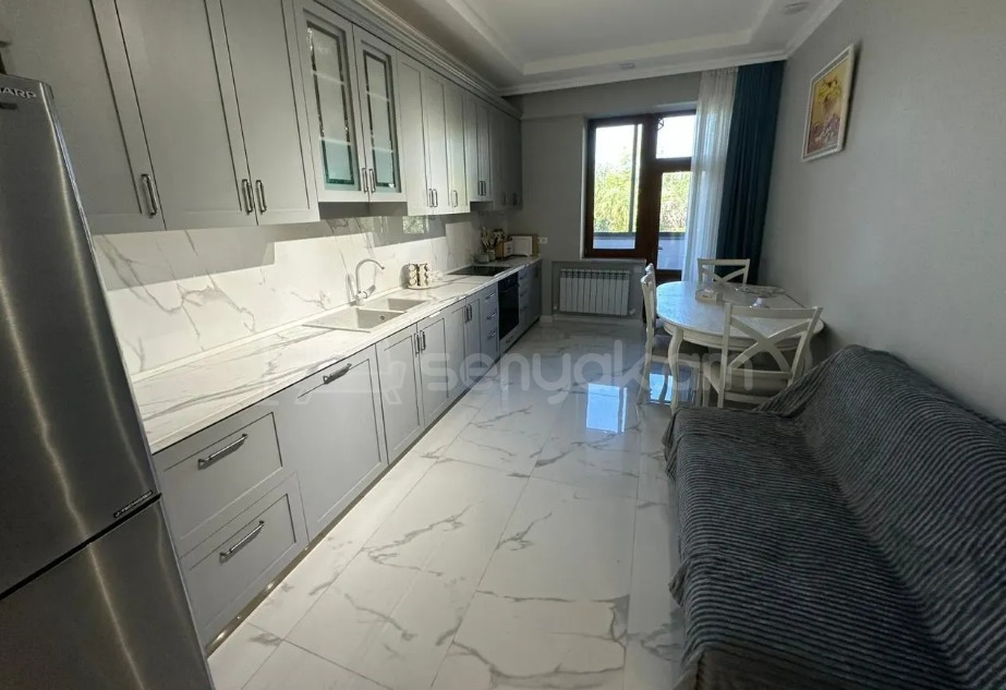 5 Սենյականոց Բնակարան, 152քմ, 2/12 հարկ, Կապիտալ Վերանորոգված