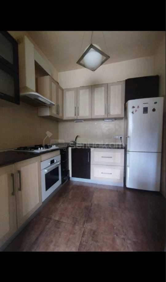 2 Սենյականոց Բնակարան Քարե Շենքում, 50քմ, 1/5 հարկ, Կապիտալ Վերանորոգված, Կահավորված