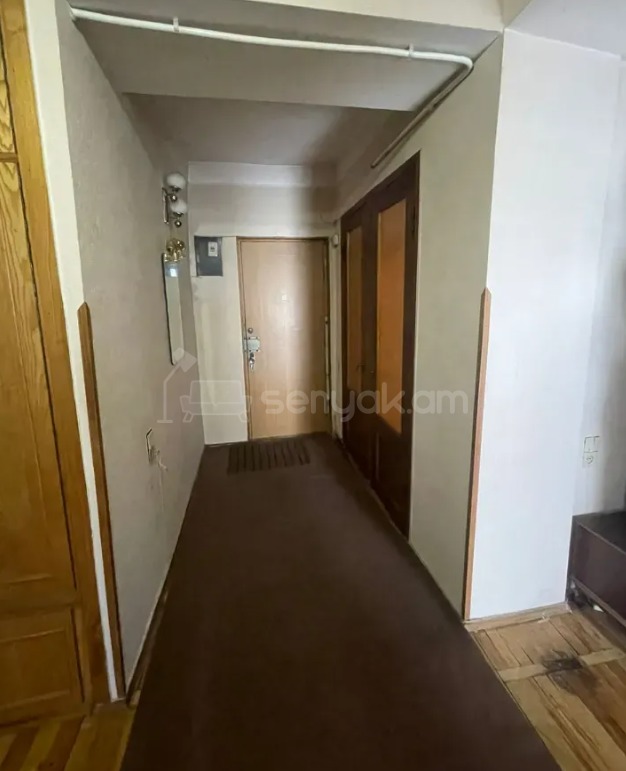 3 Սենյականոց Բնակարան, 82քմ, 1/10 հարկ, Պետական Վիճակում