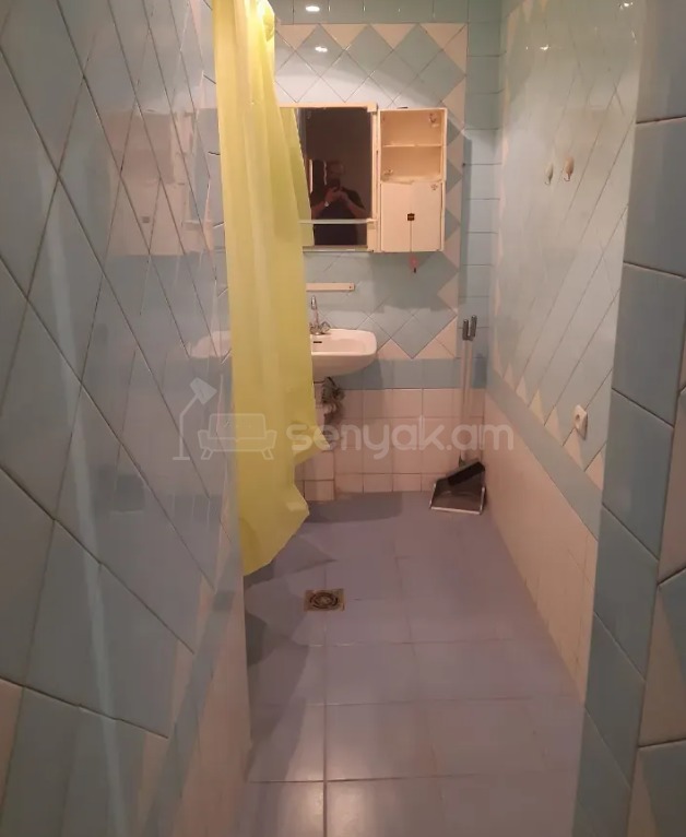 3 Սենյականոց Բնակարան, 82քմ, 1/10 հարկ, Պետական Վիճակում