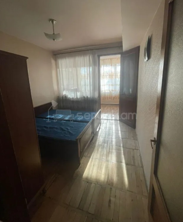 3 Սենյականոց Բնակարան, 82քմ, 1/10 հարկ, Պետական Վիճակում