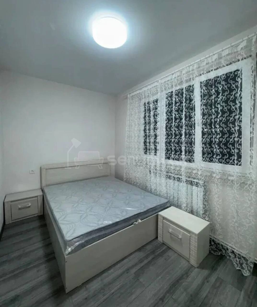 2 Սենյականոց Բնակարան Քարե Շենքում, 35քմ, 3/3 հարկ, Կապիտալ Վերանորոգված, Կահավորված