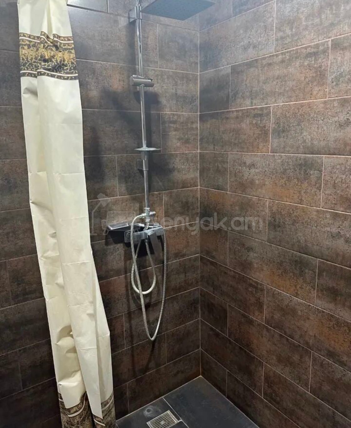 2 Սենյականոց Բնակարան, 48քմ, 8/15 հարկ, Դիզայներական Վերանորոգված