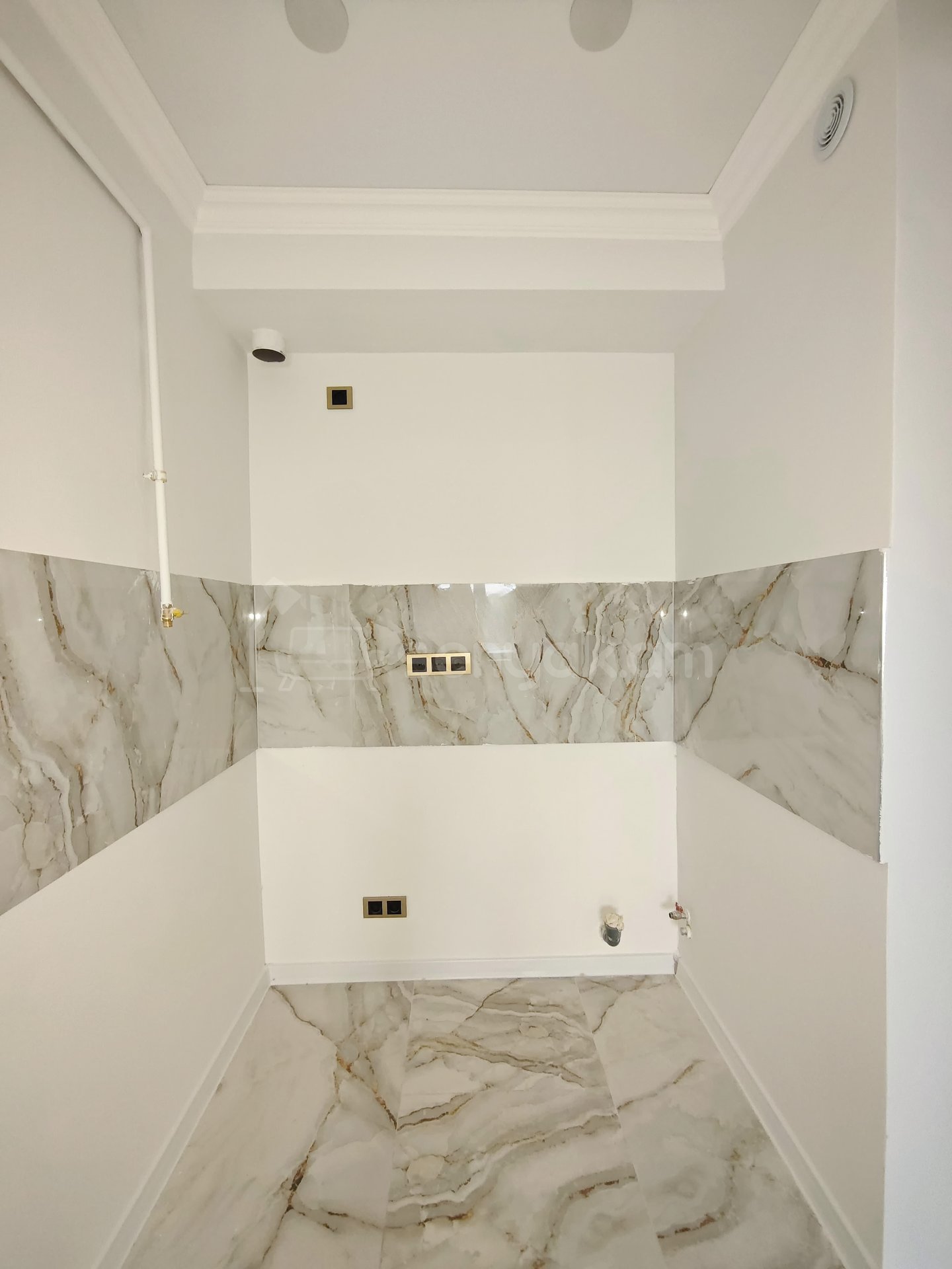 1 Սենյականոց Բնակարան, 33քմ, 14/16 հարկ, Կապիտալ Վերանորոգված