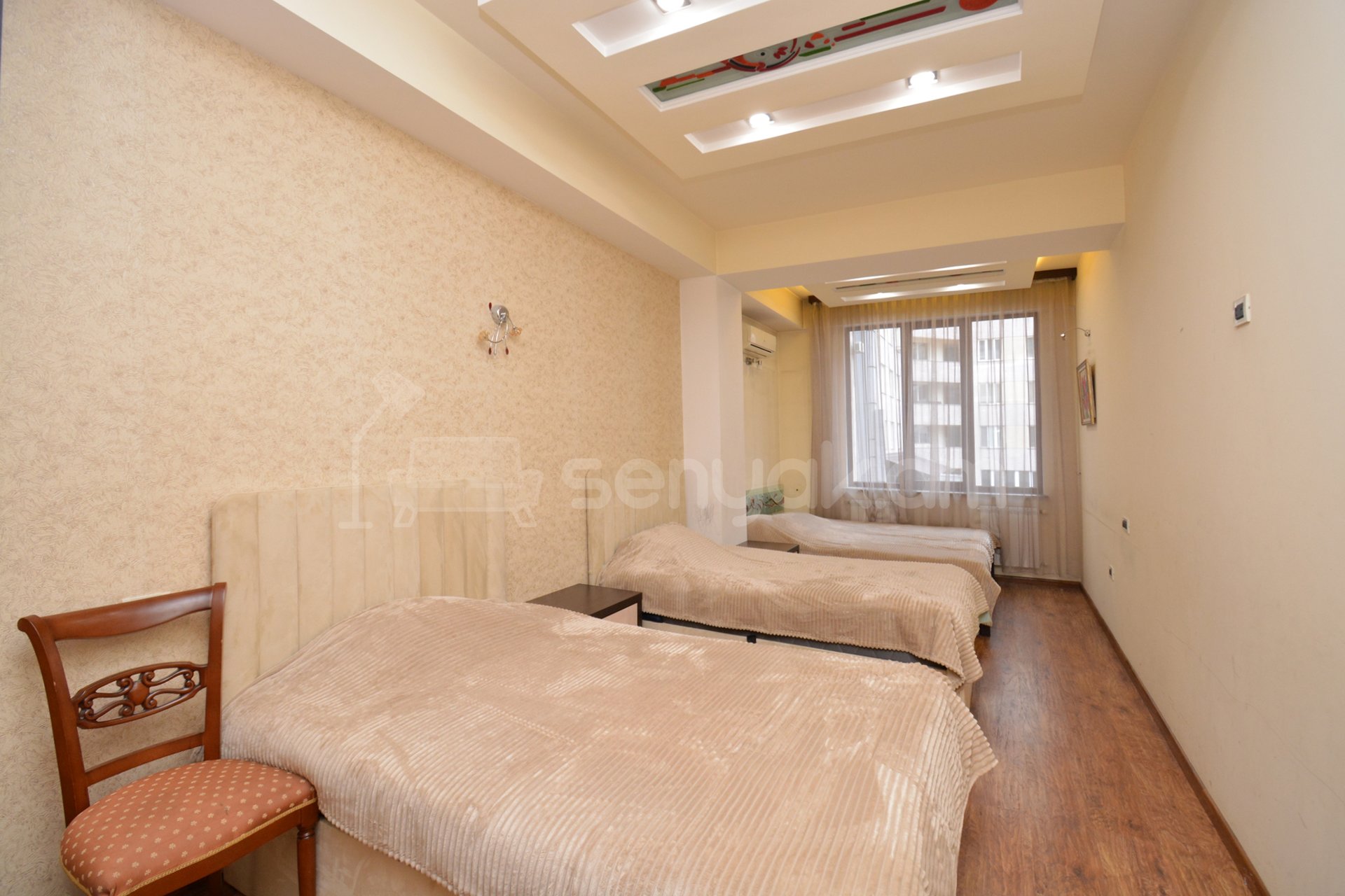 4 Սենյականոց Բնակարան Նորակառույցում, 165քմ, 3/11 հարկ, Կապիտալ Վերանորոգված