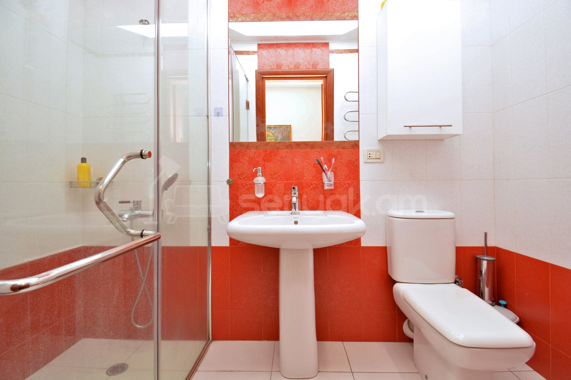 4 Սենյականոց Բնակարան Նորակառույցում, 165քմ, 3/11 հարկ, Կապիտալ Վերանորոգված