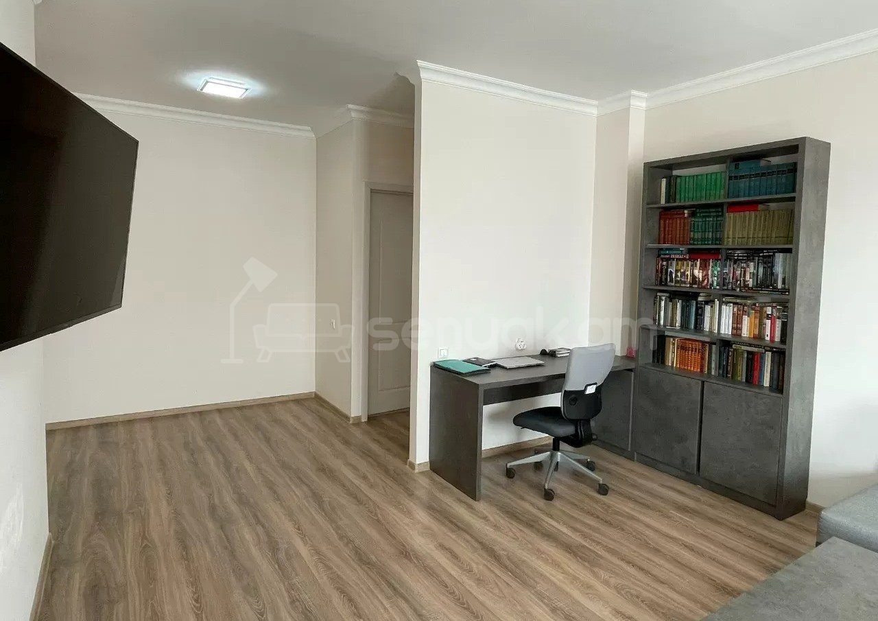 2 Սենյականոց Բնակարան Նորակառույցում, 85քմ, 3/13 հարկ, Կապիտալ Վերանորոգված