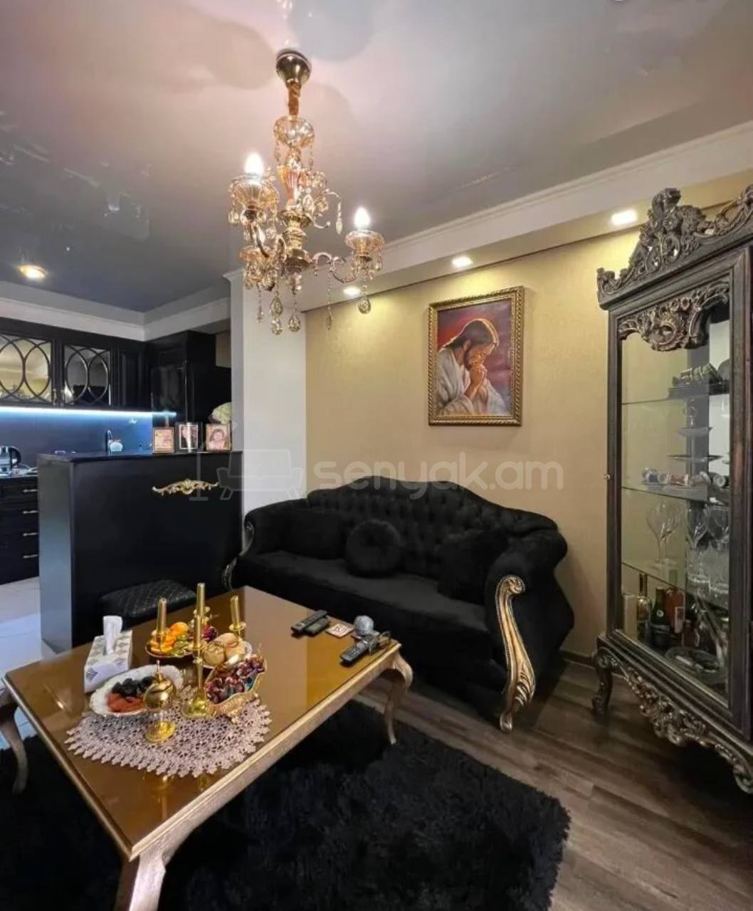 2 Սենյականոց Բնակարան, 43քմ, 9/9 հարկ, Կապիտալ Վերանորոգված, Կահավորված, Արևկող