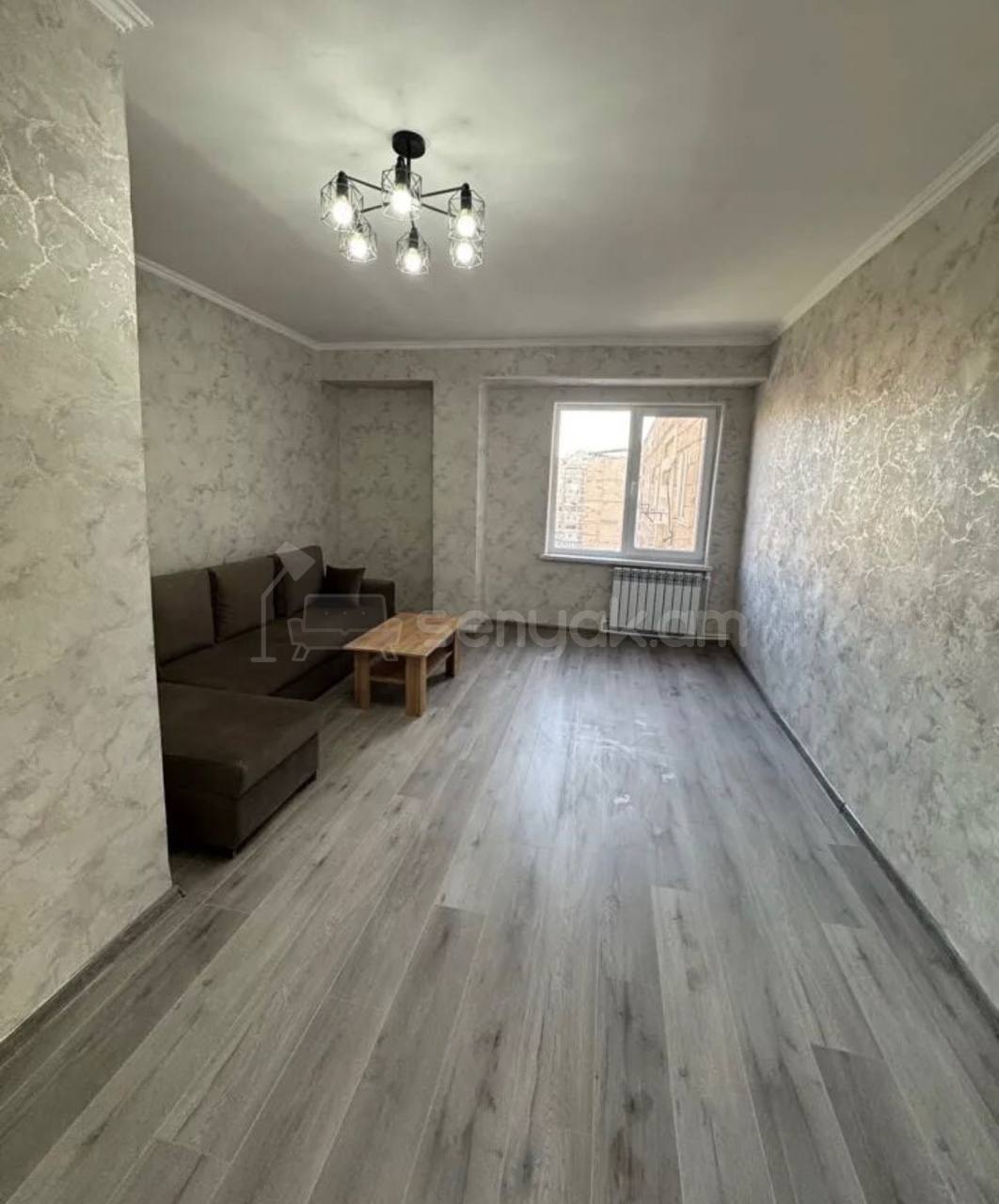 2 Սենյականոց Բնակարան, 64քմ, 9/10 հարկ, Կապիտալ Վերանորոգված, Կահավորված, Արևկող