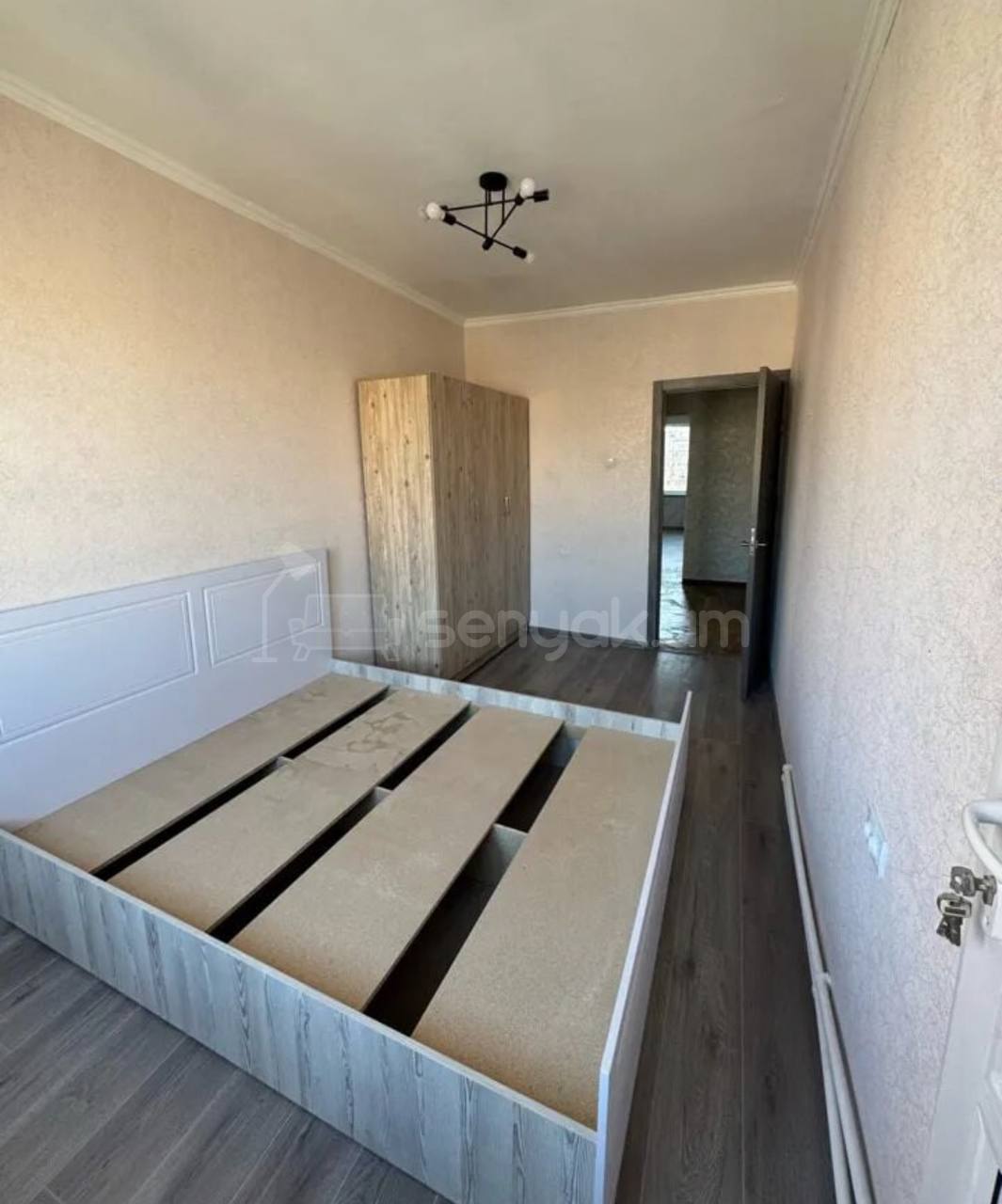 2 Սենյականոց Բնակարան, 64քմ, 9/10 հարկ, Կապիտալ Վերանորոգված, Կահավորված, Արևկող