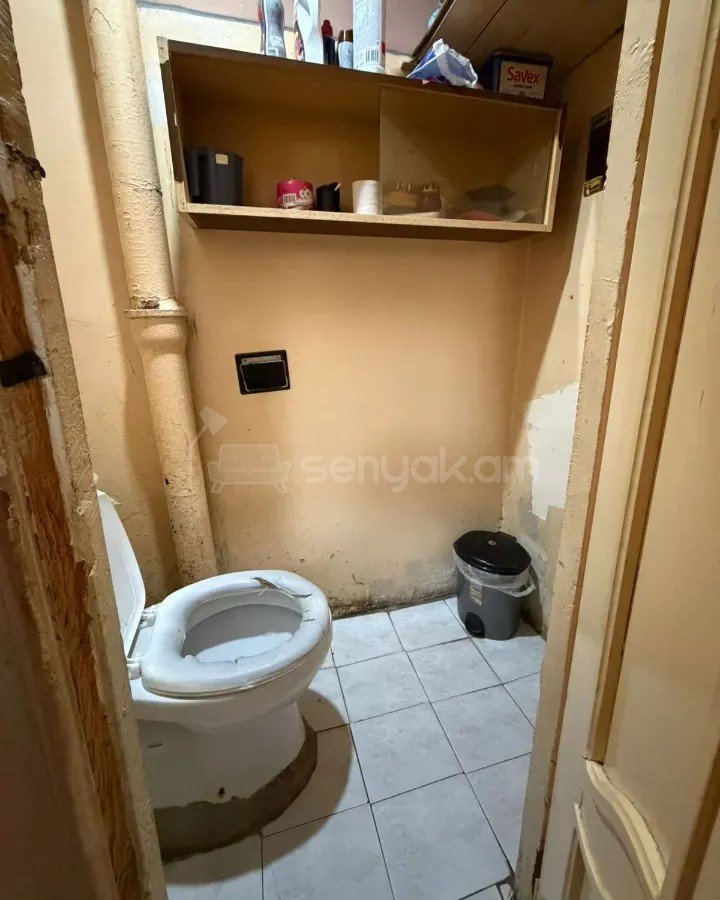 4 Սենյականոց Բնակարան, 90քմ, 8/9 հարկ, Նորմալ Վիճակում