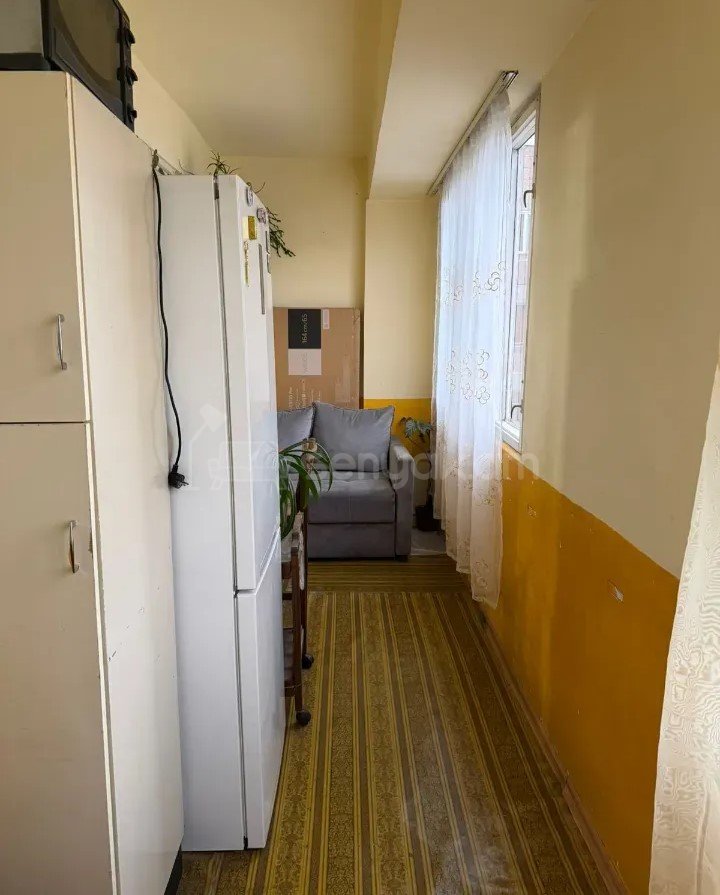 4 Սենյականոց Բնակարան, 90քմ, 8/9 հարկ, Նորմալ Վիճակում