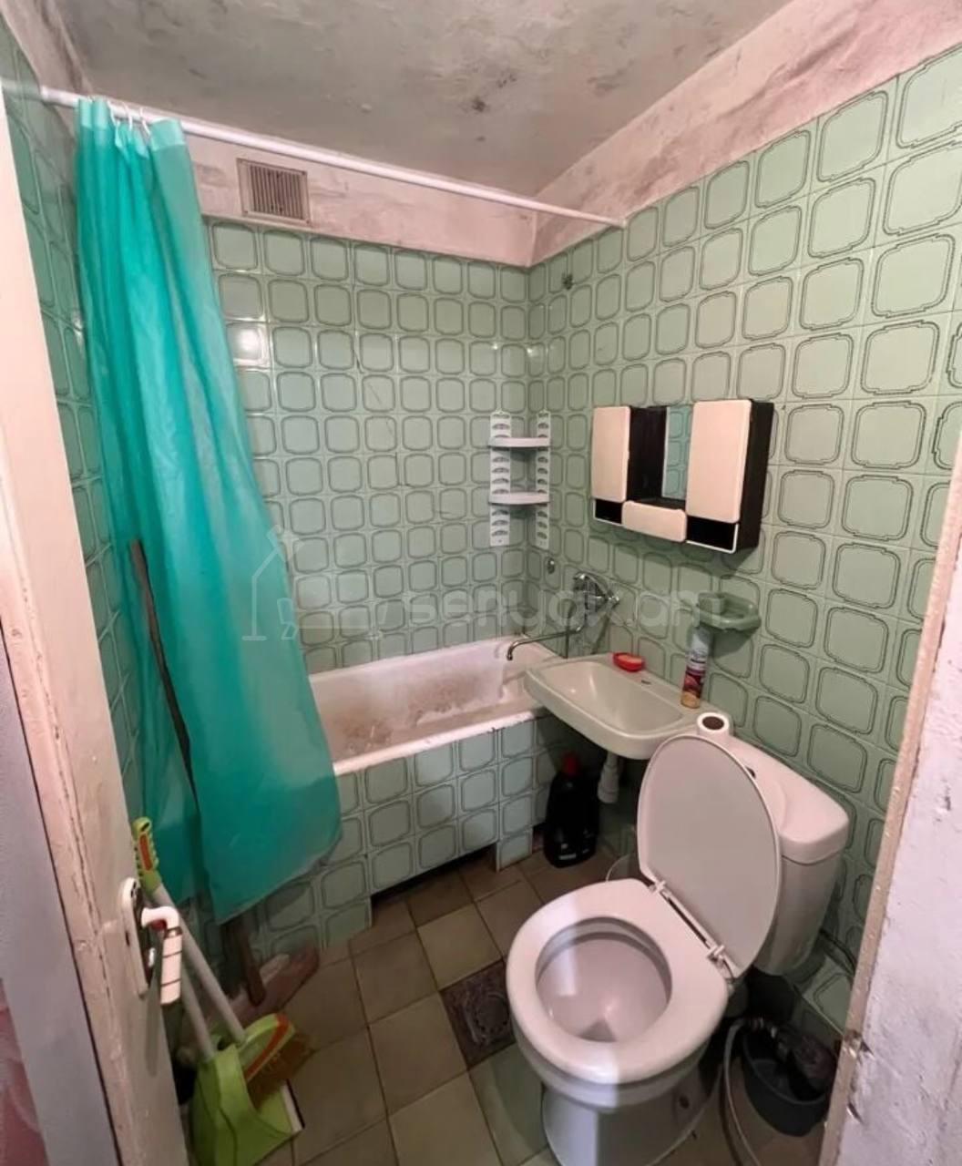 2 Սենյականոց Բնակարան Քարե Շենքում, 60քմ, 3/4 հարկ, Պետական Վիճակում, Կահավորված