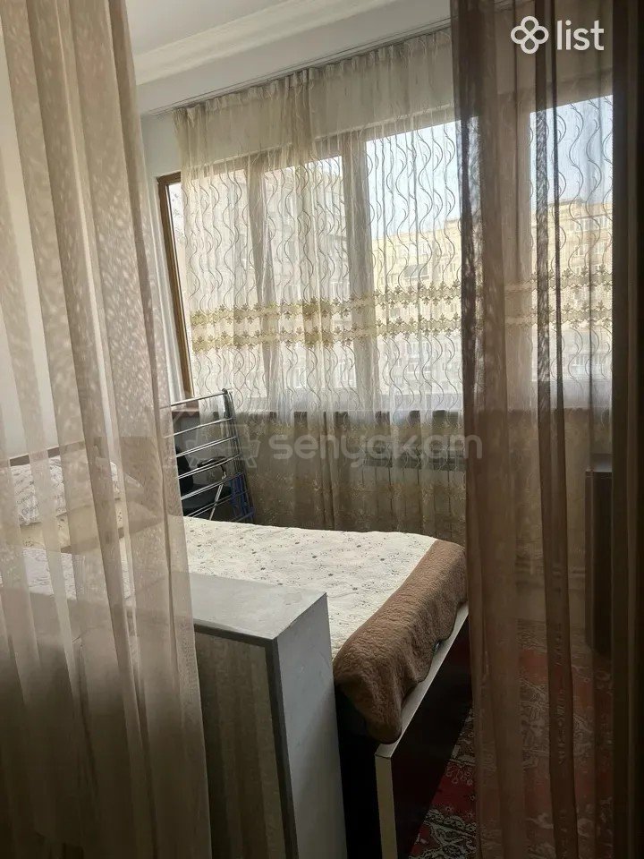 3 Սենյականոց Բնակարան, 70քմ, 7/9 հարկ, Նորմալ Վիճակում, Կահավորված, Արևկող