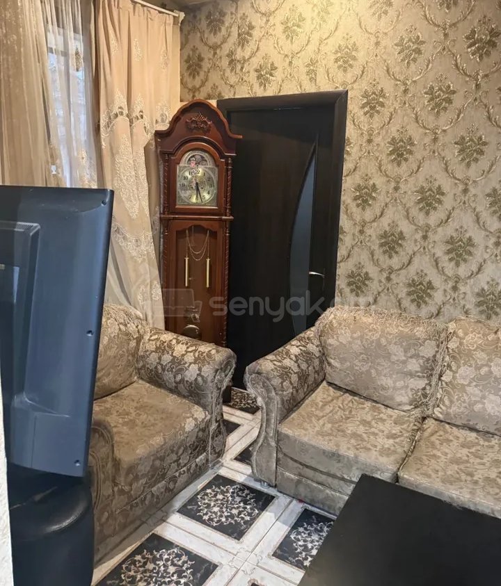 3 Սենյականոց Բնակարան Քարե Շենքում, 72քմ, 1/1 հարկ, Կապիտալ Վերանորոգված, Կահավորված, Արևկող